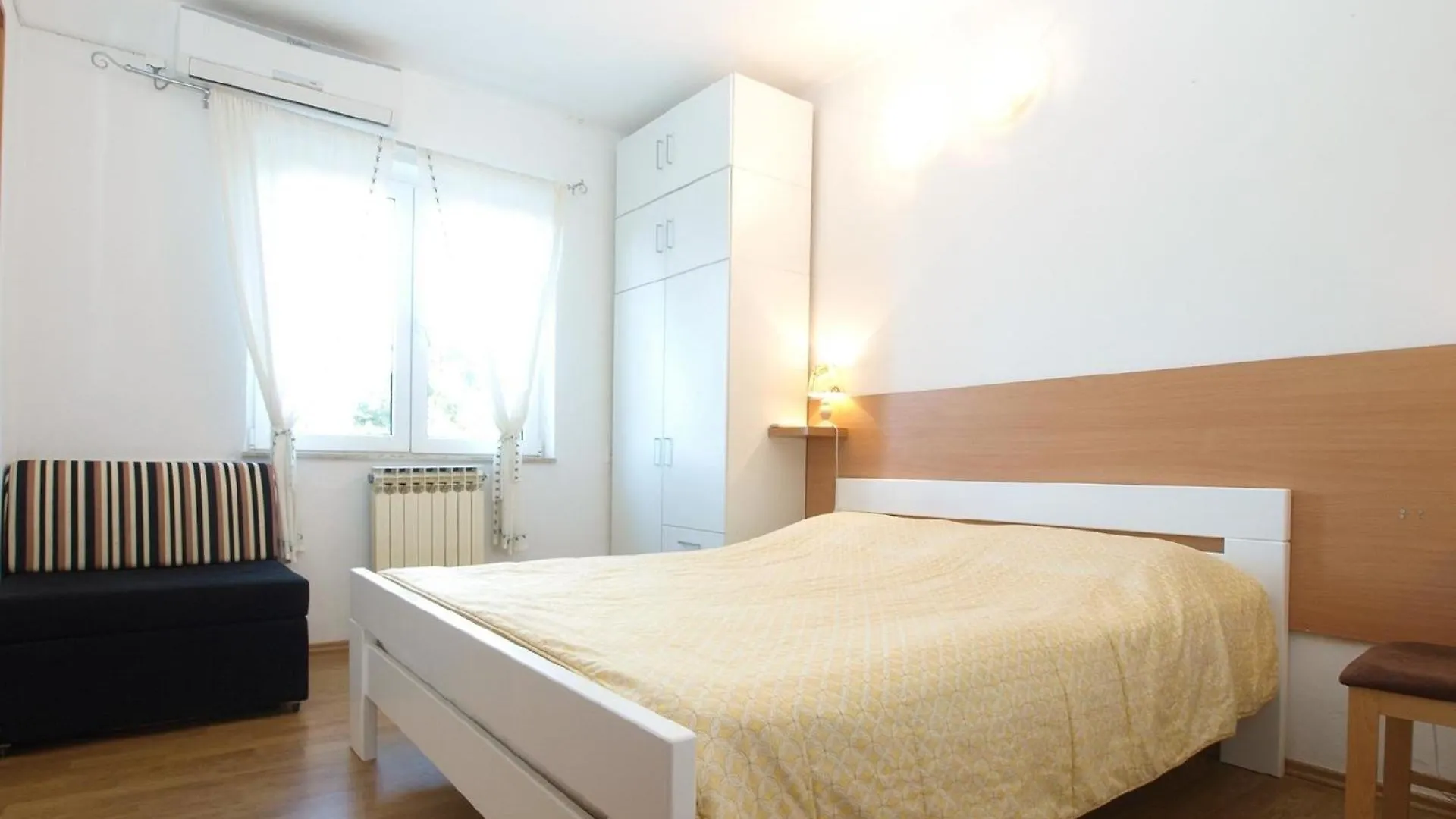 Ferienwohnung Fuer 3 Personen Ca 22 Qm In Liznjan, Istrien Suedkueste Von Istrien 0*, Liznjan Croatia